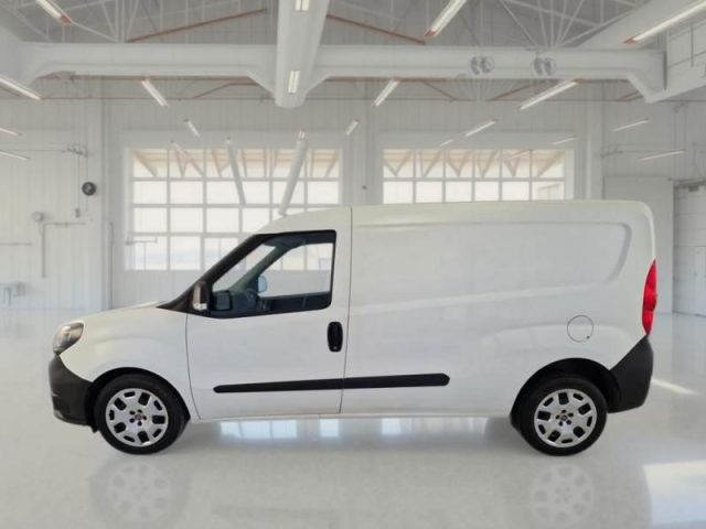 FIAT Doblo usata, con Autoradio digitale