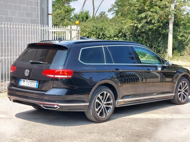 VOLKSWAGEN Passat Variant usata, con Boardcomputer