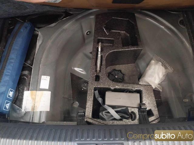 VOLKSWAGEN Polo usata, con Specchietti laterali elettrici