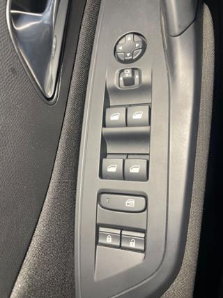 PEUGEOT 308 usata, con Controllo vocale