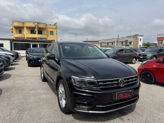 VOLKSWAGEN Tiguan usata, con Airbag laterali