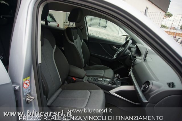 AUDI Q2 usata 10