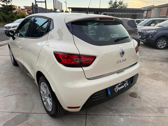 RENAULT Clio usata, con Controllo trazione