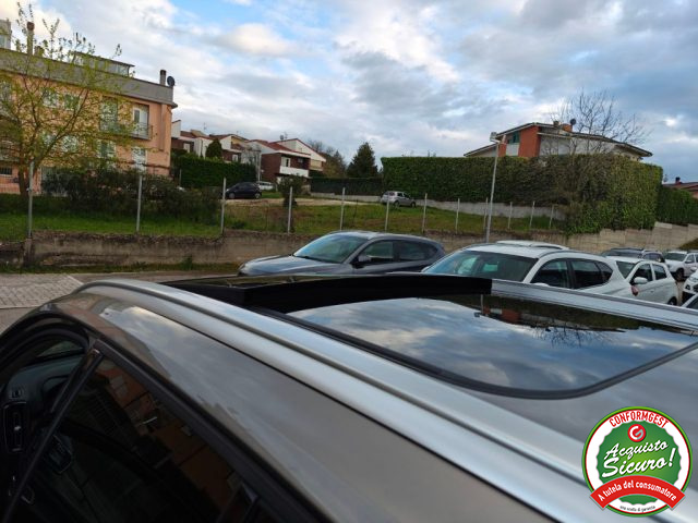VOLVO XC40 usata, con Sistema di navigazione