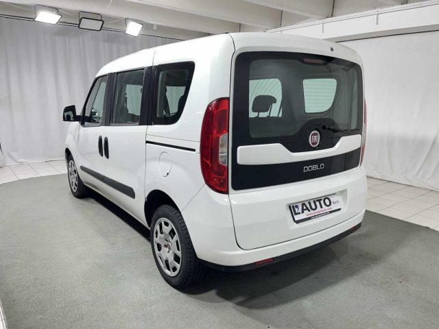 FIAT Doblo usata, con Airbag Passeggero