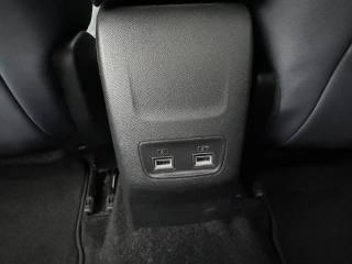 PEUGEOT 2008 usata 32