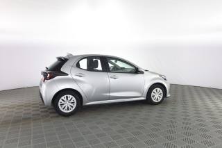 TOYOTA Yaris usata 2