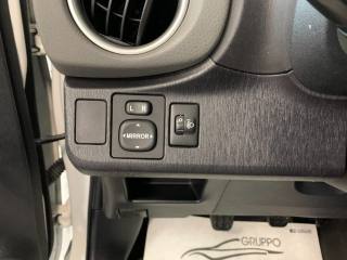 TOYOTA Yaris usata, con Servosterzo