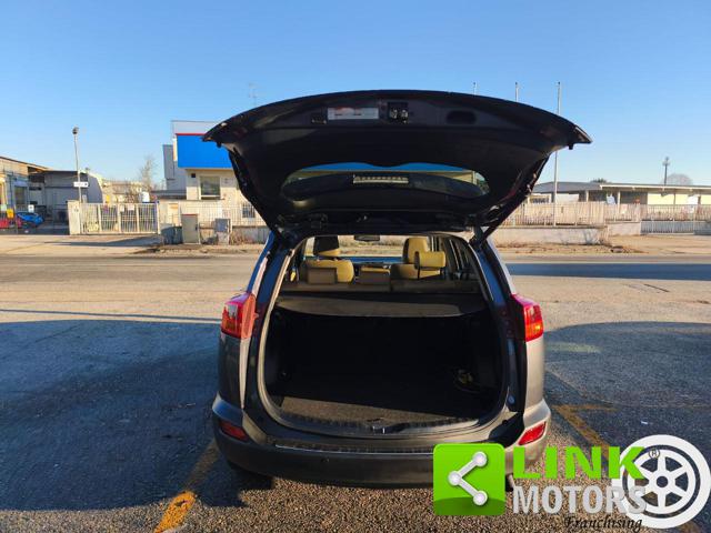 TOYOTA RAV 4 usata, con Interni in pelle