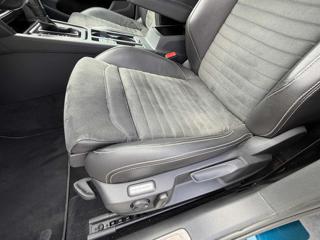VOLKSWAGEN Passat Variant usata, con Alzacristalli elettrici