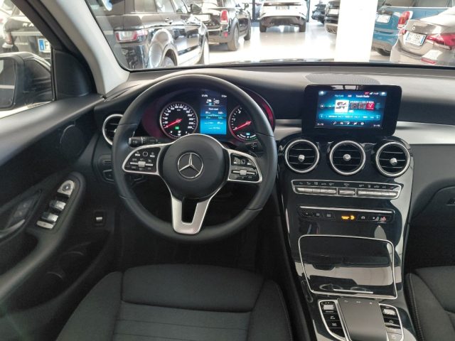 MERCEDES-BENZ GLC 300 usata, con Controllo automatico clima
