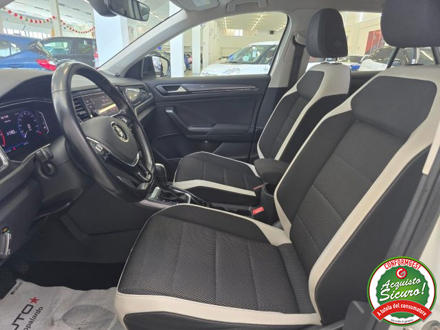 VOLKSWAGEN T-Roc usata, con USB