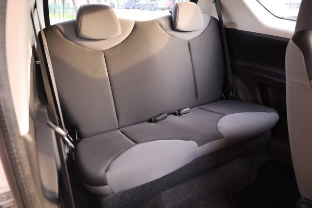 PEUGEOT 107 usata 62