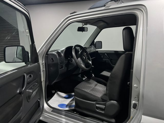 SUZUKI Jimny usata, con Chiusura centralizzata