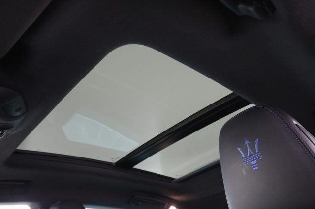 MASERATI Levante usata 14