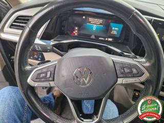 VOLKSWAGEN Multivan usata, con Controllo trazione
