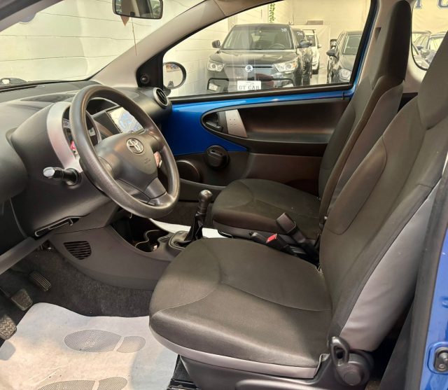 TOYOTA Aygo usata 13