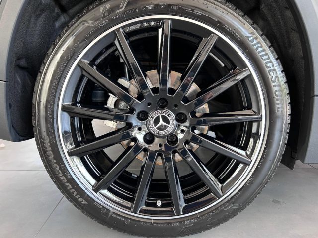 MERCEDES-BENZ GLA 200 usata, con Chiusura centralizzata