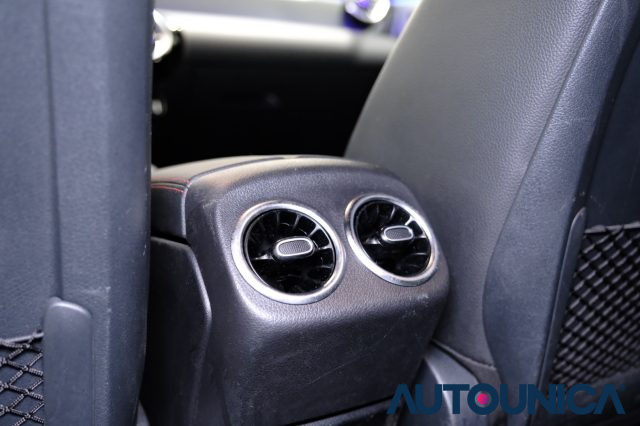 MERCEDES-BENZ A 180 usata, con Frenata d