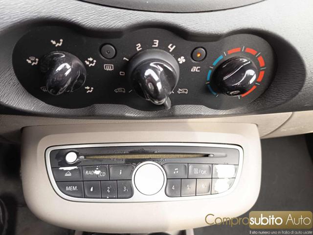 RENAULT Twingo usata, con Specchietti laterali elettrici