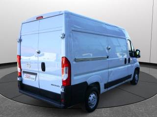 OPEL Movano usata, con Airbag