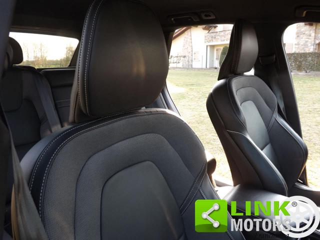 VOLVO XC60 usata, con Specchietti laterali elettrici