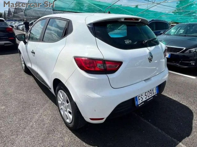 RENAULT Clio usata, con Alzacristalli elettrici