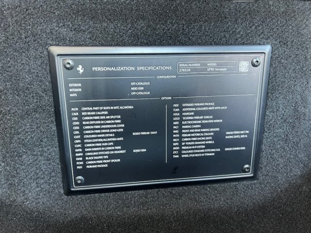 FERRARI SF90 usata, con Luci diurne LED