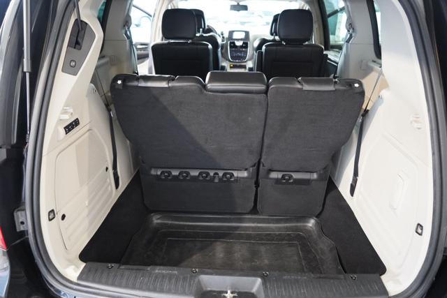 LANCIA Voyager usata, con Filtro antiparticolato