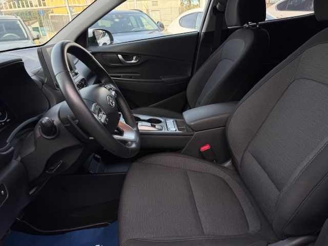 HYUNDAI Kona usata, con Controllo automatico clima