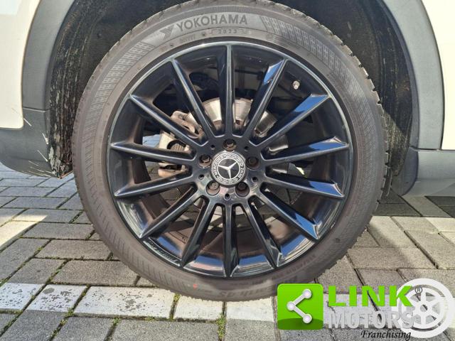 MERCEDES-BENZ GLA 200 usata, con Controllo automatico clima