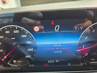 MERCEDES-BENZ GLA 180 usata, con Cerchi in lega