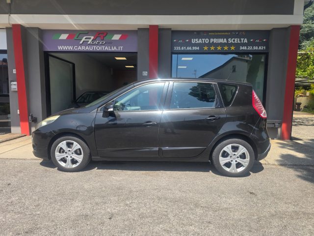 RENAULT Scenic usata, con Airbag