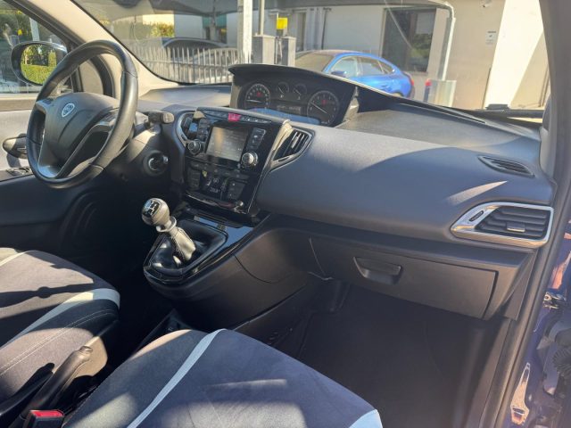LANCIA Ypsilon usata, con Cronologia tagliandi