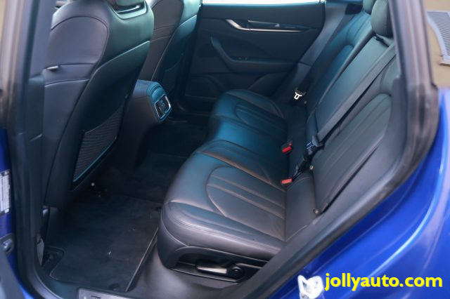 MASERATI Levante usata 106