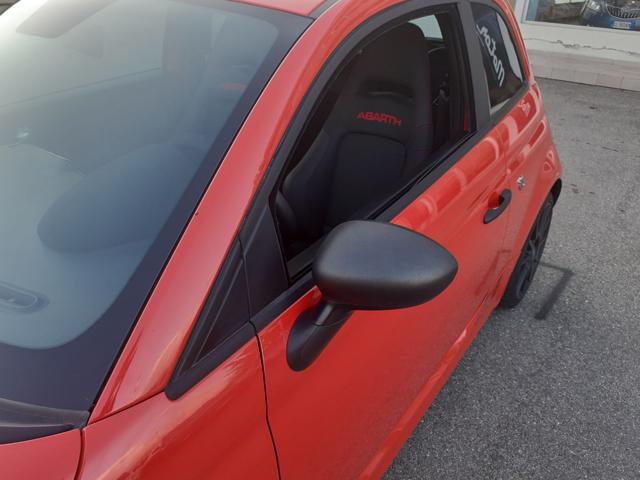 ABARTH 695 usata, con Autoradio