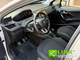 PEUGEOT 208 usata, con Boardcomputer