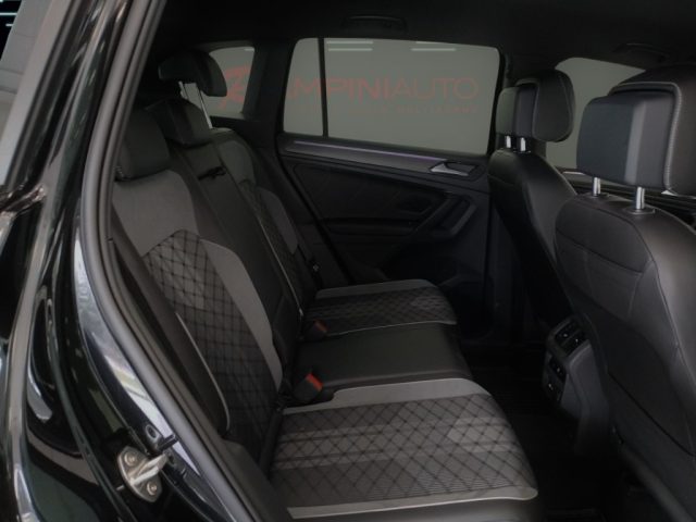 VOLKSWAGEN Tiguan usata 17