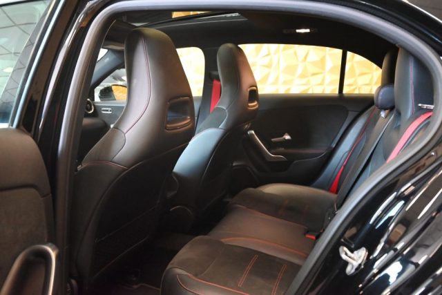 MERCEDES-BENZ A 45 AMG usata 30