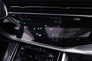 AUDI Q8 usata, con Autoradio digitale