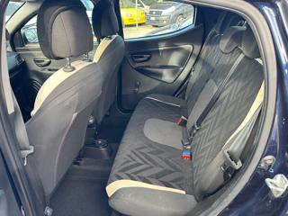 LANCIA Ypsilon usata, con ESP