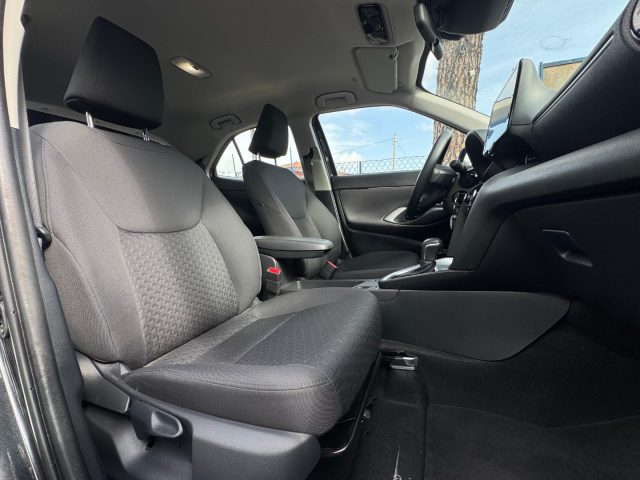 TOYOTA Yaris Cross usata, con USB