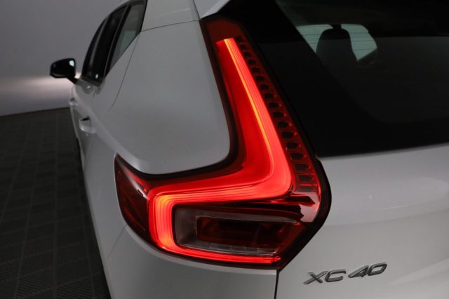 VOLVO XC40 usata 9