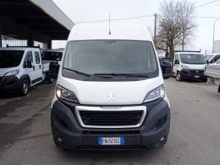 PEUGEOT Boxer usata, con Alzacristalli elettrici