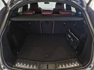 JAGUAR E-Pace usata, con Sedile posteriore sdoppiato