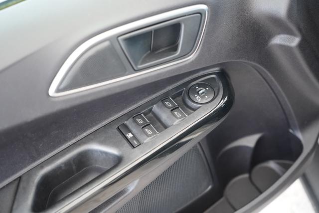 FORD B-Max usata, con Servosterzo