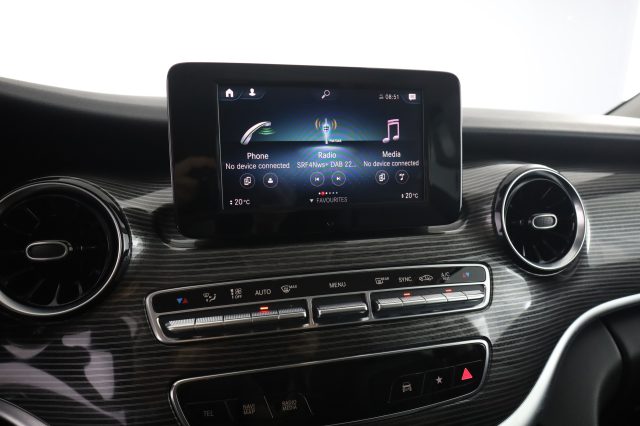 MERCEDES-BENZ CLA usata 14