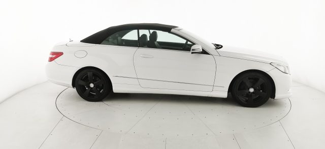MERCEDES-BENZ E 220 usata 46