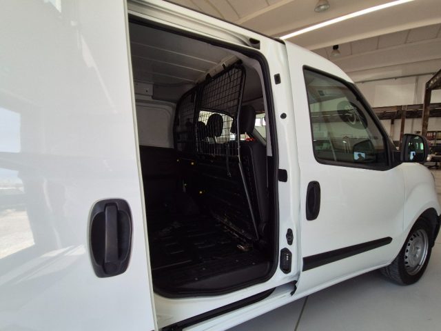 FIAT Doblo usata, con Volante multifunzione