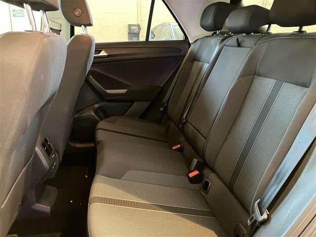 VOLKSWAGEN T-Roc usata, con Servosterzo